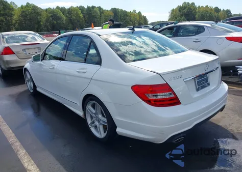 2013 Mercedes-Benz C 300 Sport 4Matic from USA, damaged, VIN WDDGF8AB2DR242582